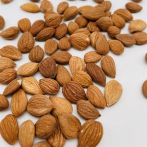 Aprikosensamen ungebeizt, sehr bitter, Bio