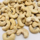 Cashewkerne, Bio